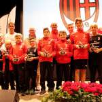 Cerimônia de premiação das crianças do AC Milan Junior Camp em Cortina d'Ampezzo 