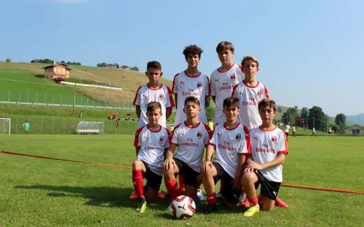 Eight boys in the AC Milan Academy Camp of Asiago plateau 
